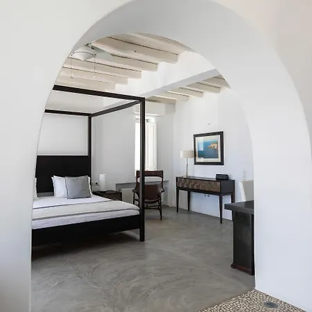 Expansive Cliffside Villa In Mykonos With Horizon Views Villa