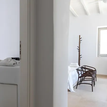 Villa Expansive Cliffside Villa In Mykonos With Horizon Views
